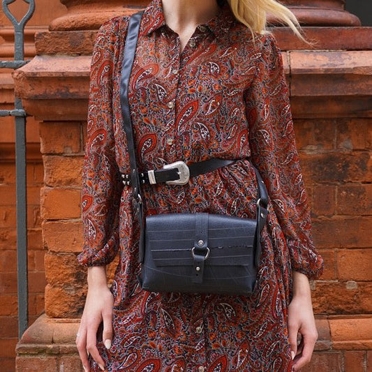 Reina Black Vegan Handbag-1